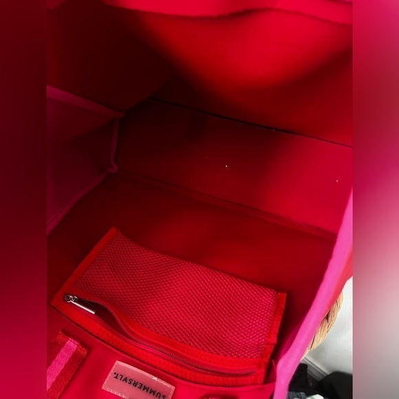 SUMMERSALT bag Neoprene Beach in Hot Pink and Red color block Tote - Picture 7 of 8